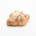 Croissant mandľový 100g.